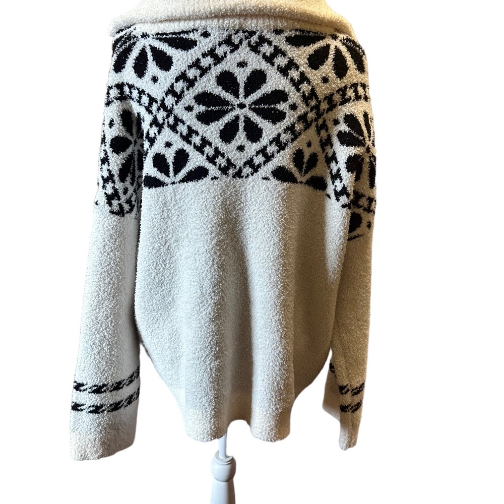 Entro Fuzzy Pullover 1/4 Zip Size Large - Picture 3 of 6